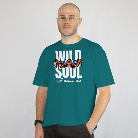 Turquoise T-shirt met de tekst Wild Souls Never Die en een vrije geest ontwerp, voor non-conformisten