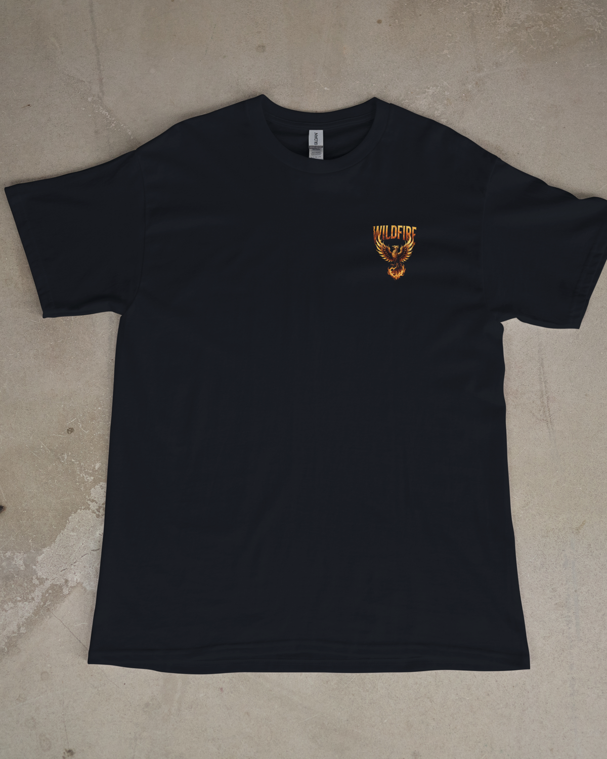 Wildfire zwart heren t-shirt met phoenix borstprint - voorkant