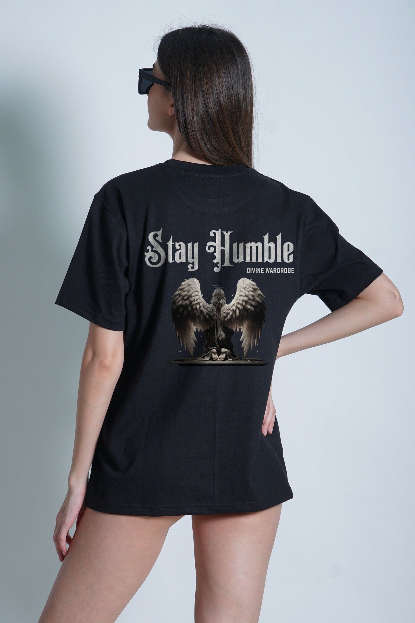 Stay Humble T-shirt, unisex, achterkant met engel rugprint
